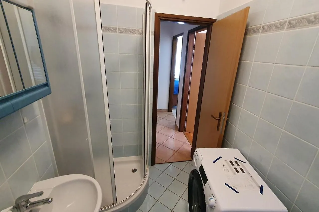 Guest house Apartments Labinac In Vabriga With Garden Close To Sea Tar-Vabriga